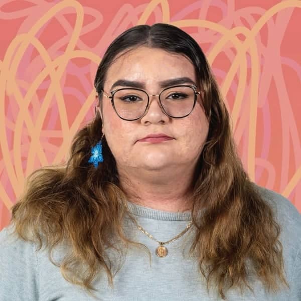 Karine Mora Flores - Graphic Design, Spanish and Studio Art major