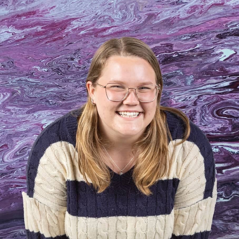 Katelyn Dwelley - Painter, Liberal Studies and Studio Art major