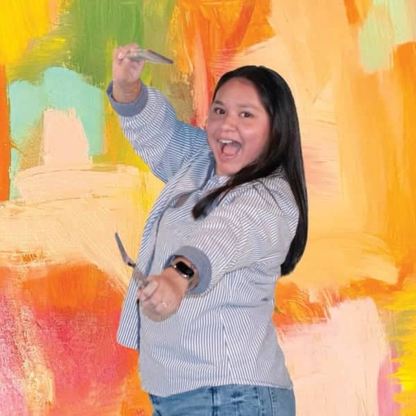 Monique Cormier - Painting, Studio Art major with concentrations in Drawing and Painting, Western Art History minor