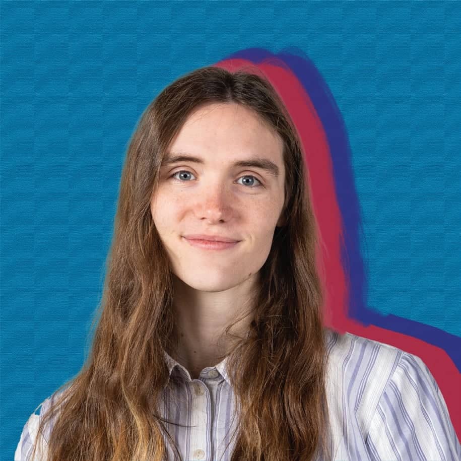 Raine O'Hollaren - Sculpture, Multimedia Art and Creation major