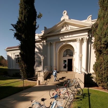 larsen_hall_bikes_420px