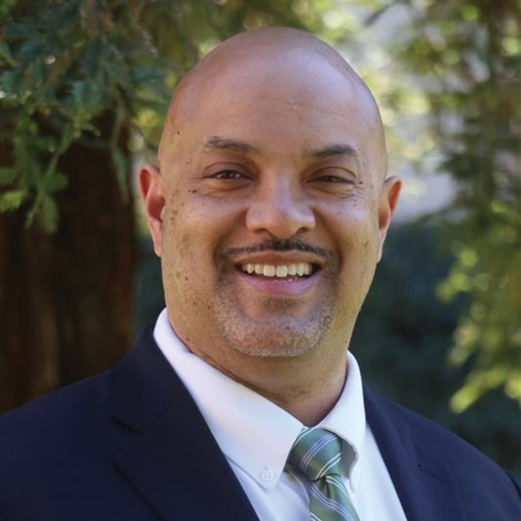 Profile Picture 1707x1707 (1707 x 1707 px)