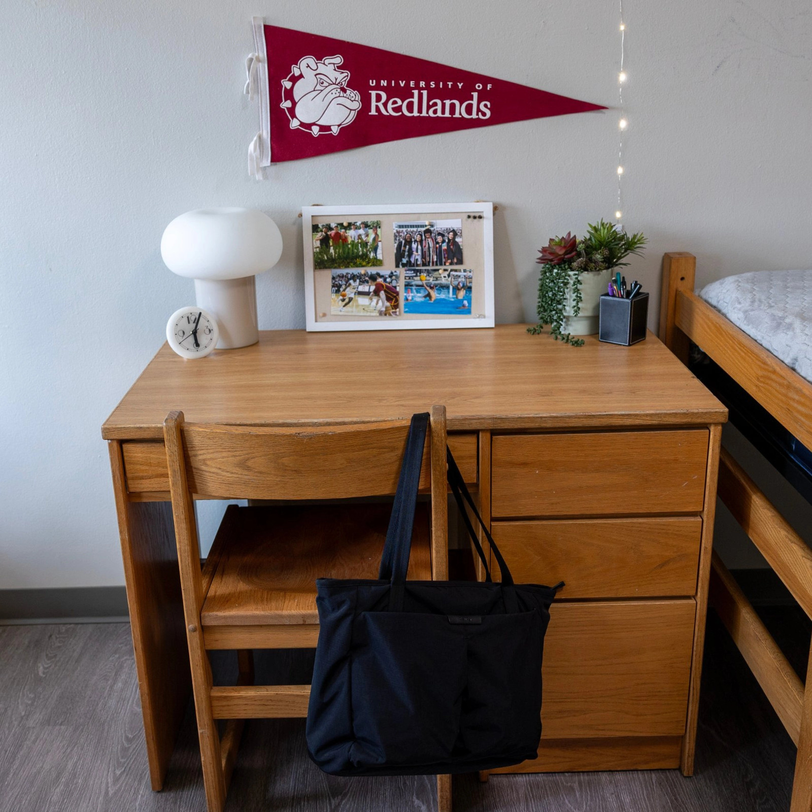 north-desk-1600x1600