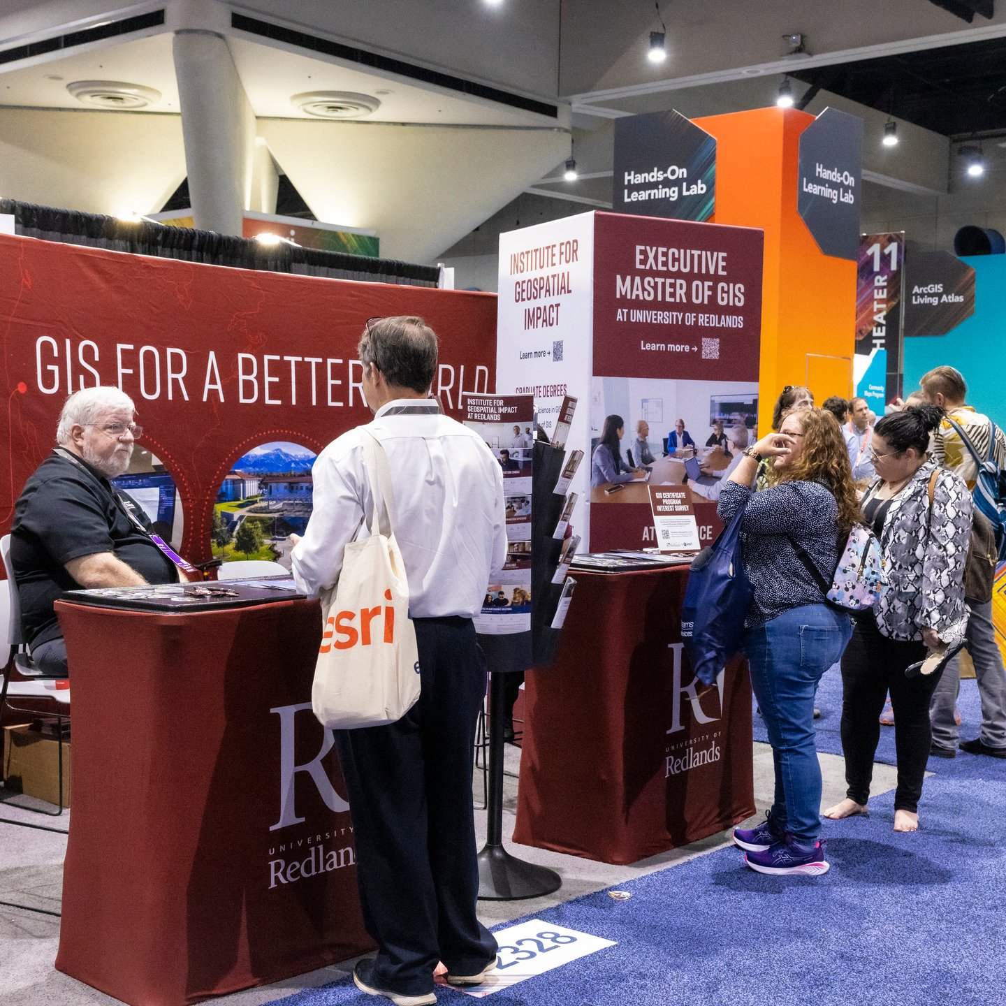 2024 ESRI-Conference-FP-0532