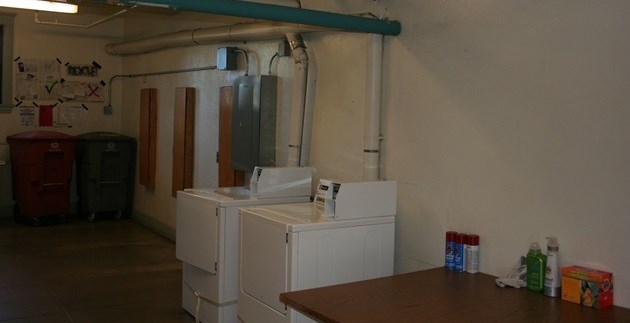 Fairmont Hall Laundry room